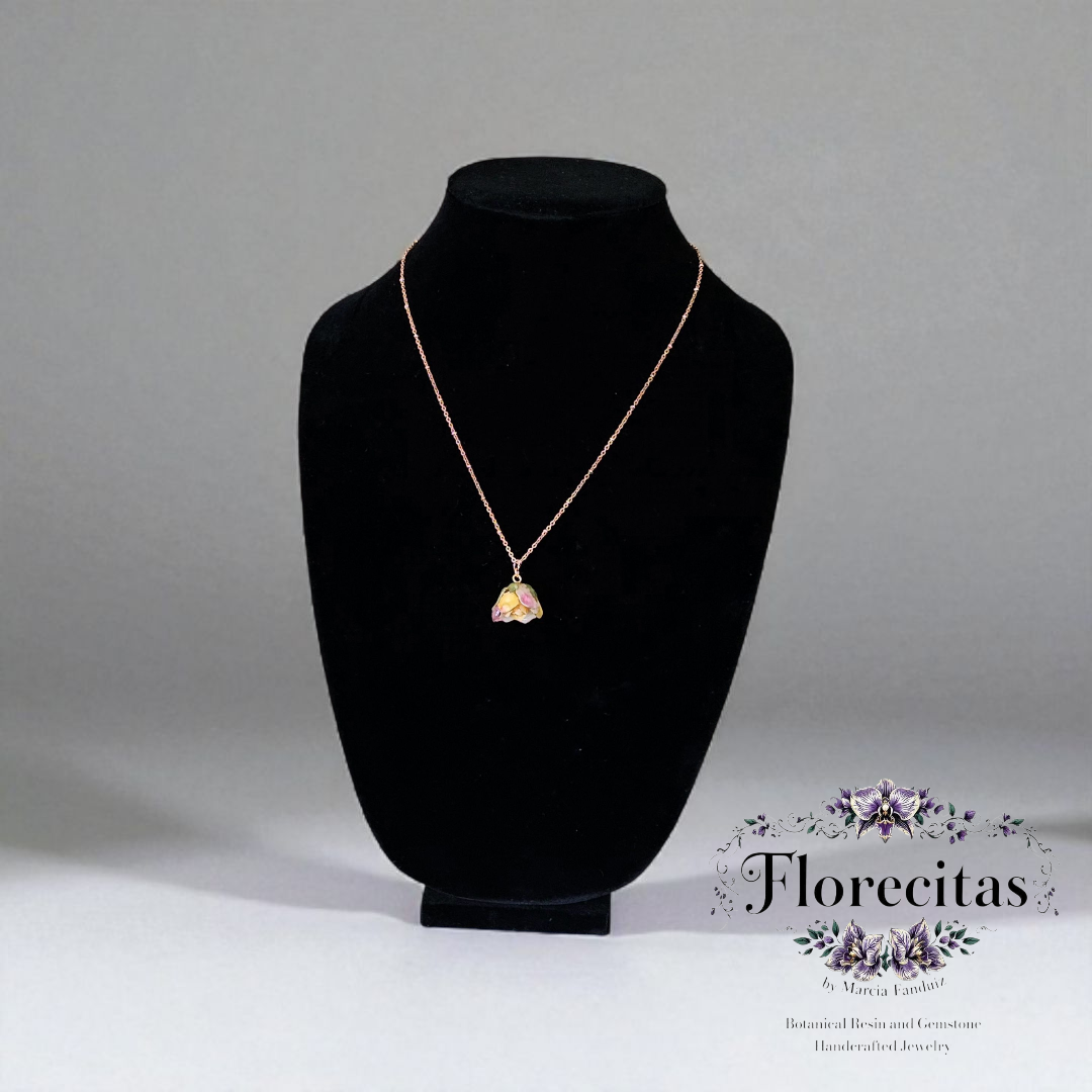 SOLANGE YELLOW DRAGON ROSE NECKLACE