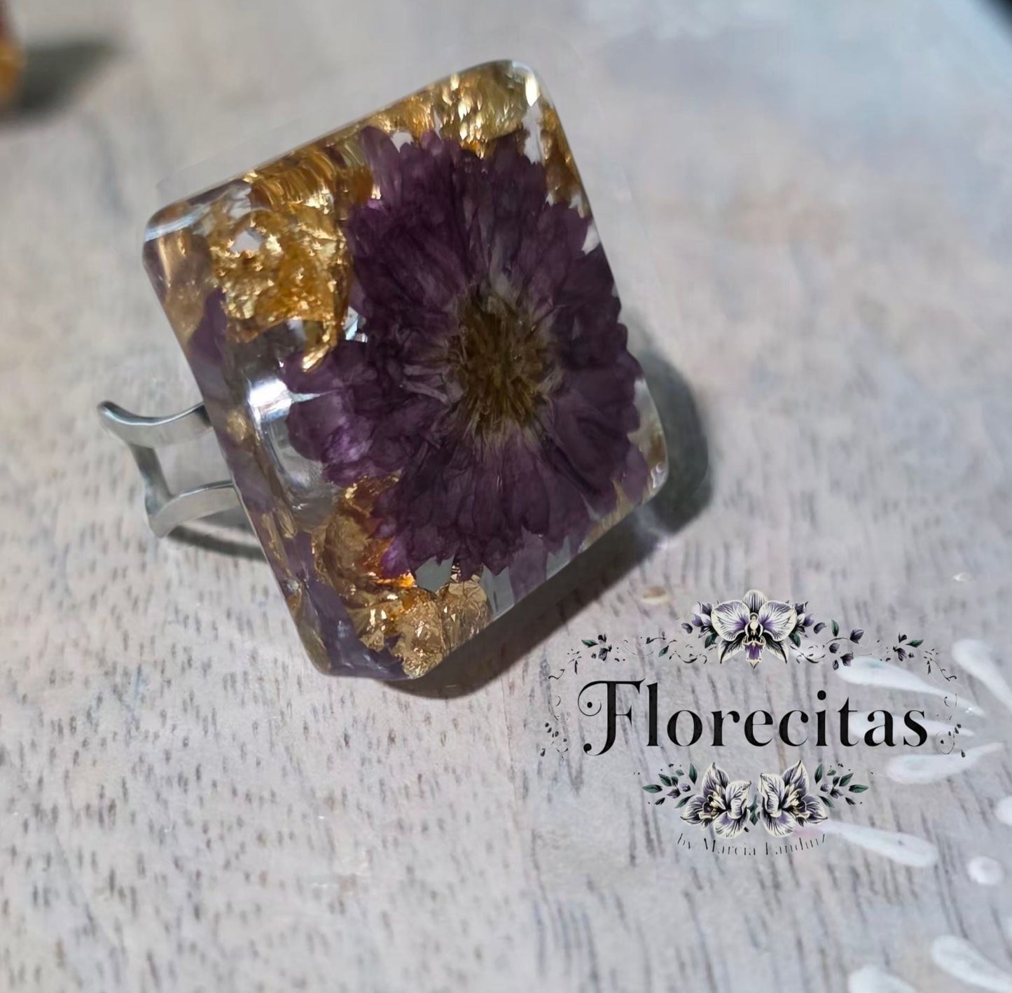 PURPLE ASTER ADJUSTABLE RESIN RING