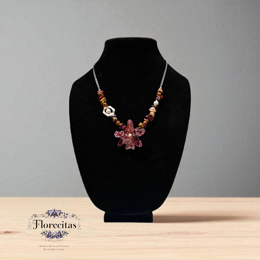 LA CLAUDIA NECKLACE