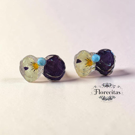 WHITE AND DEEP PURPLE VIOLA PETAL DUo AND LARIMAR STUDS