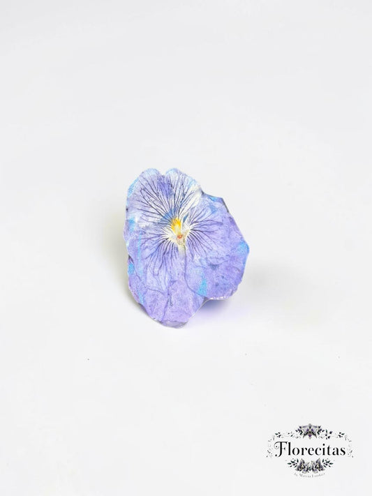Large Lavender Pansy Flower Ring