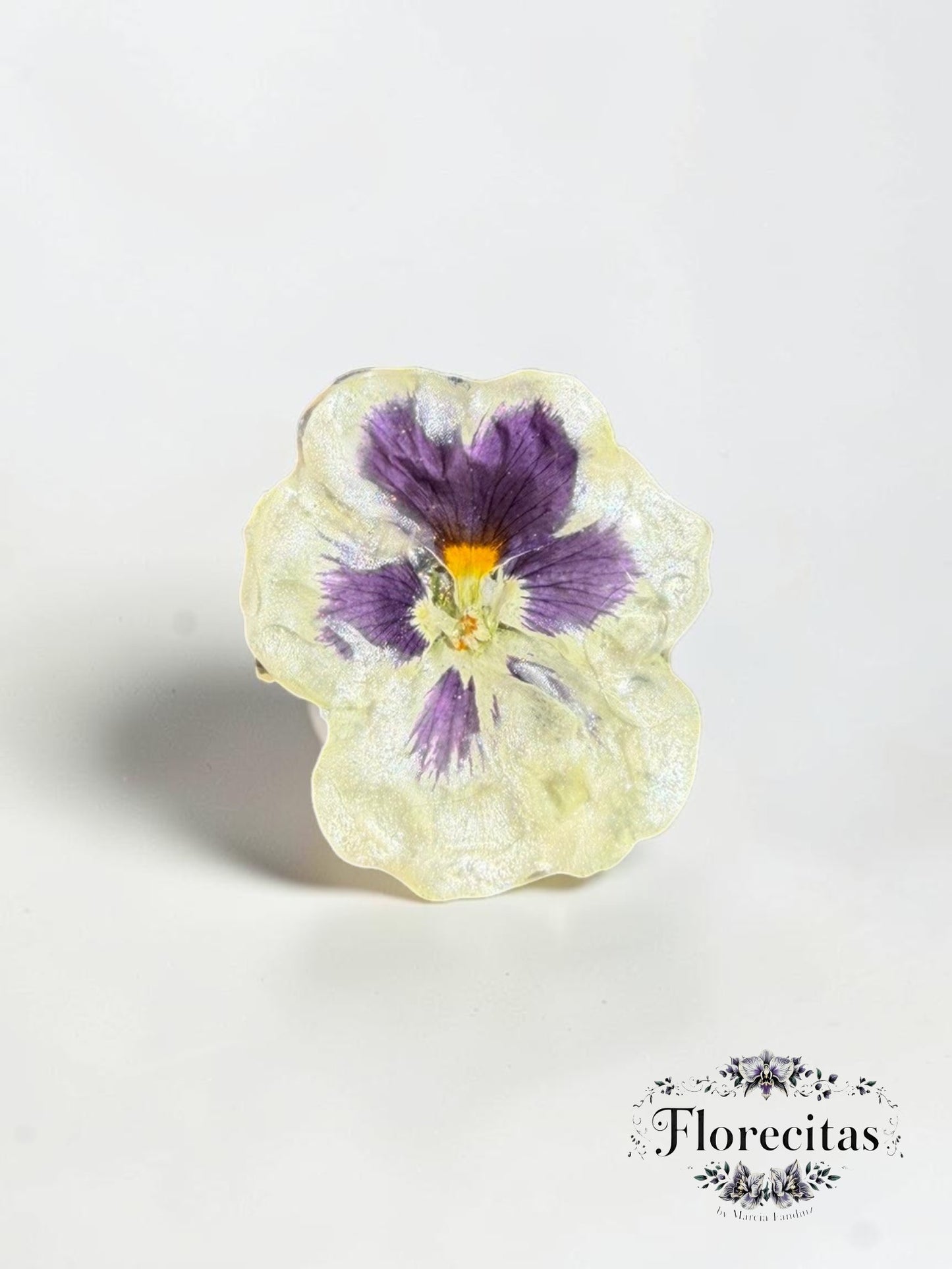 Cream and Deep Purple Pansy Flower Ring