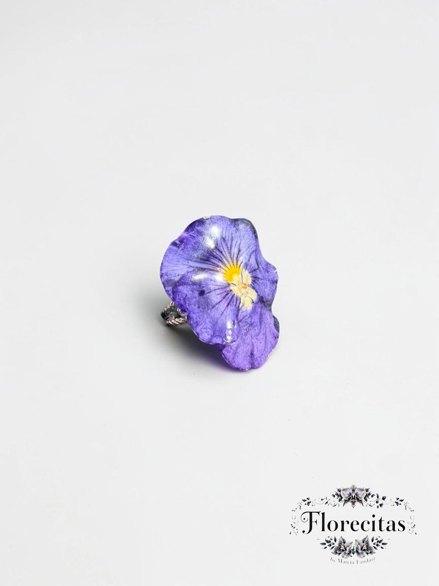 Deep Violet Pansy Genuine Flower Ring