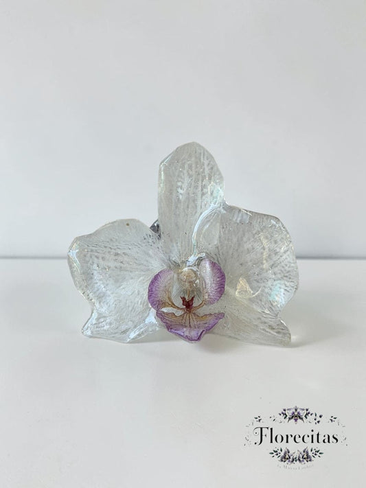 Large White and Lavender Orchid Ring