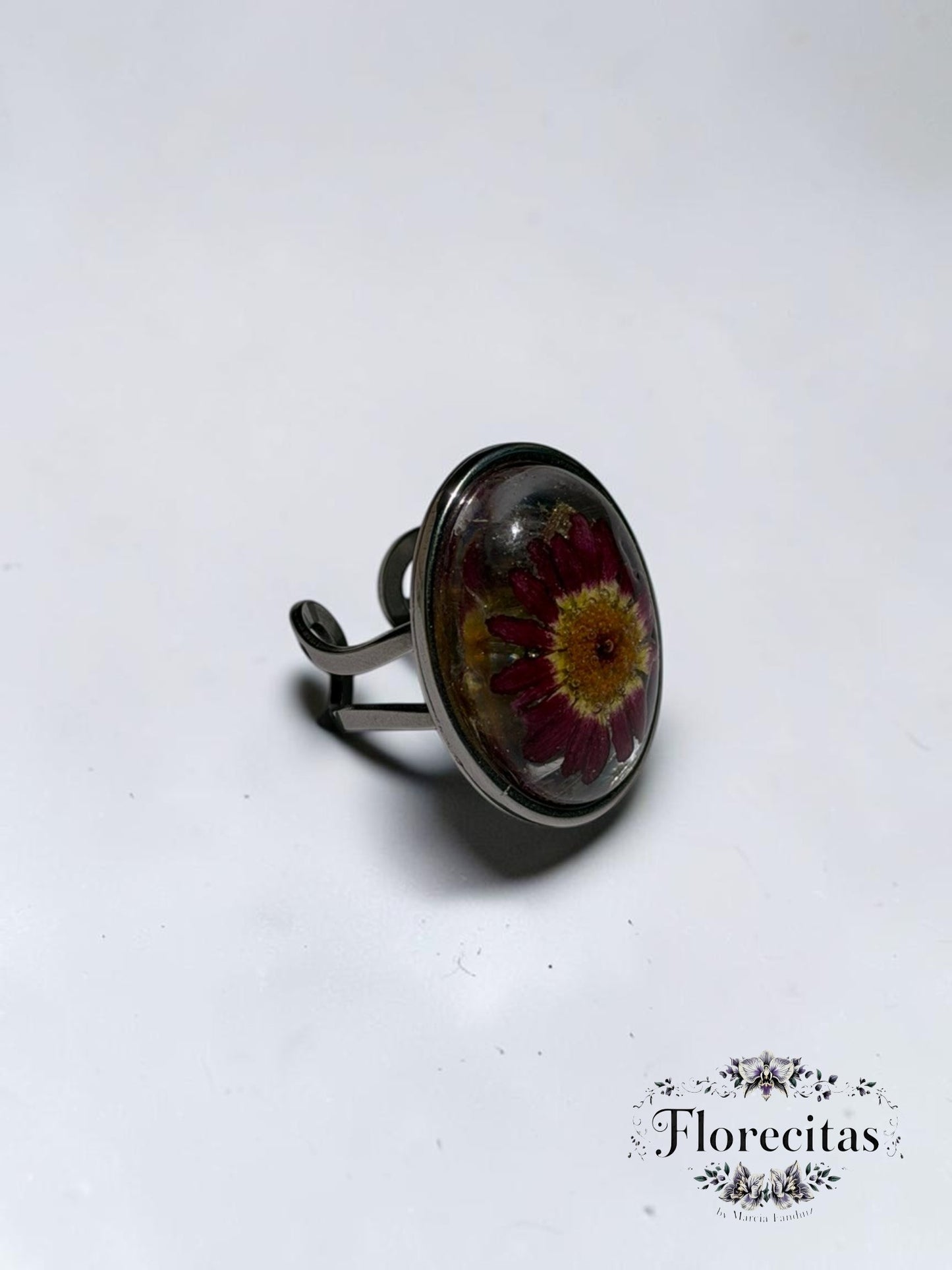 Oval Shaped Magenta and Yellow Daisy Ring