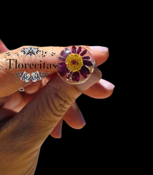 MINI DAISY ADJUSTABLE RESIN RING