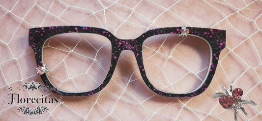 Pink Spider Webs: Small Pink Spiders Charmed Topper