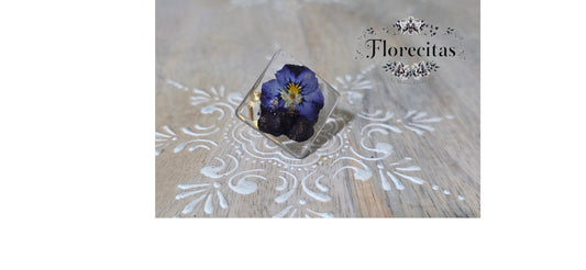 PURPLE PANSY DIAMOND SHAPE ADJUSTABLE RING
